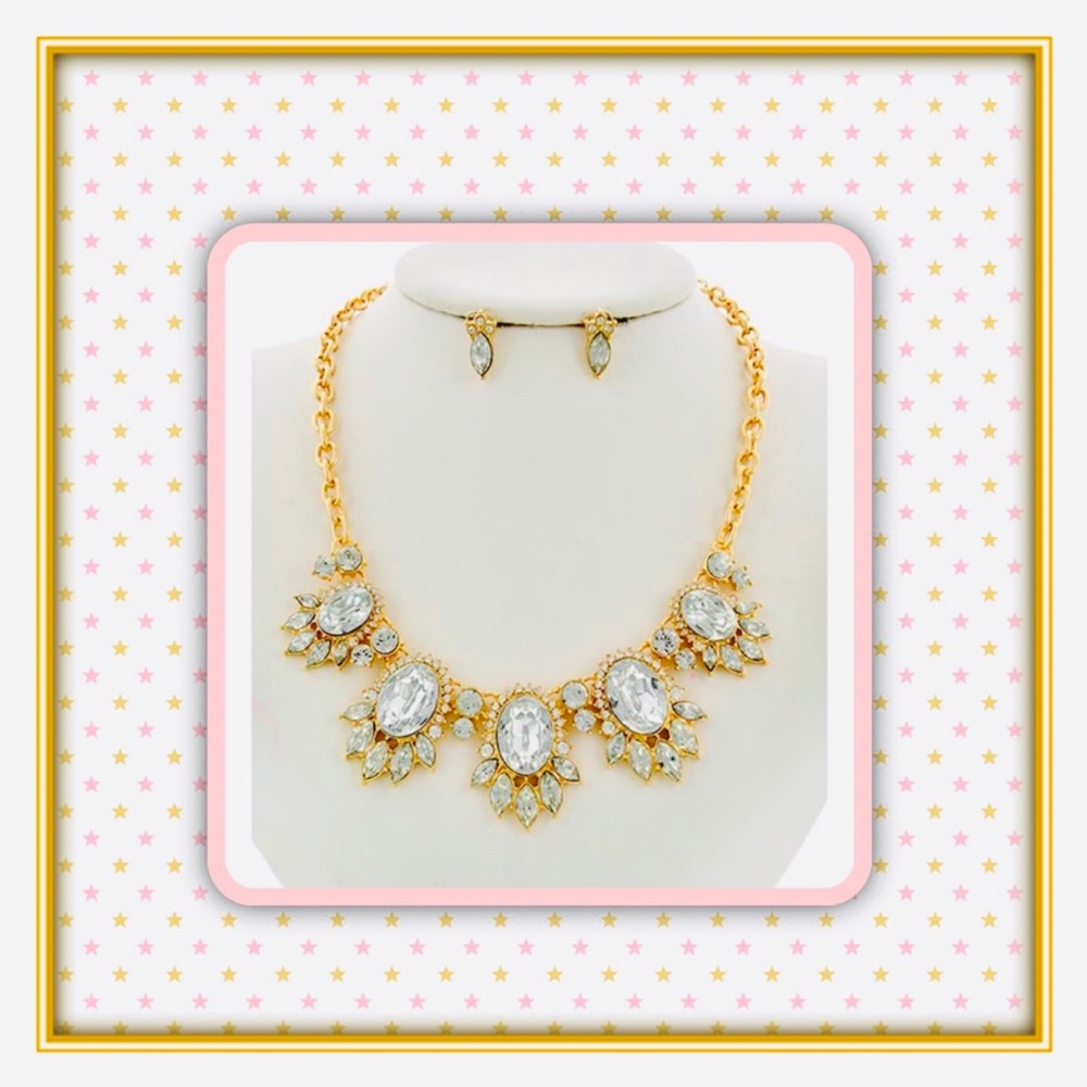 🛍Necklace Earrings Set🛍